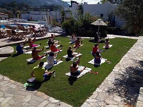 AYTUNÇ BENTÜRK DANCE ACADEMY